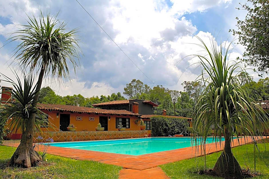 Villa Patzcuaro Garden Hotel