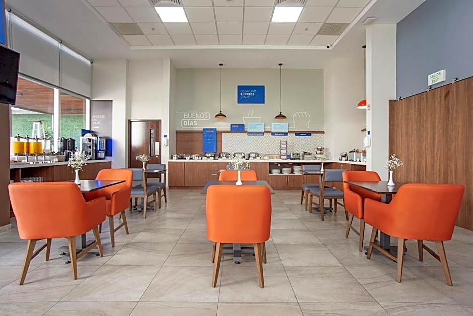 Holiday Inn Express Guadalajara Iteso By IHG