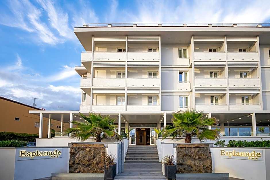 Hotel Esplanade