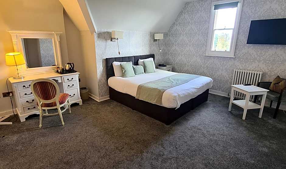 Shendish Manor Hotel