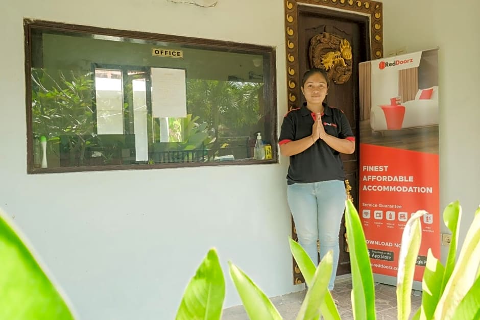 RedDoorz at Villa Krisna Balangan Beach