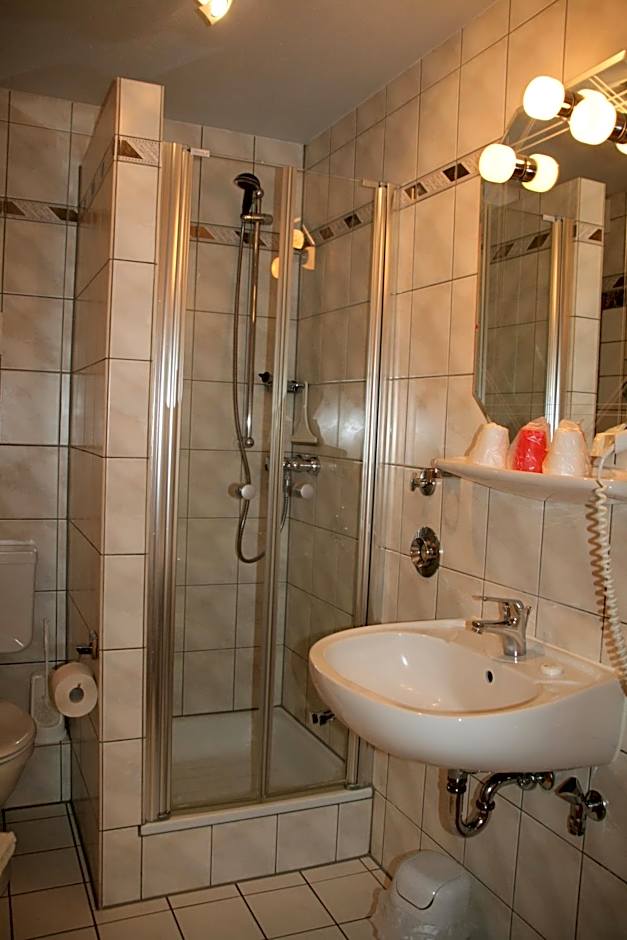 Albertus Paris Aparthotel