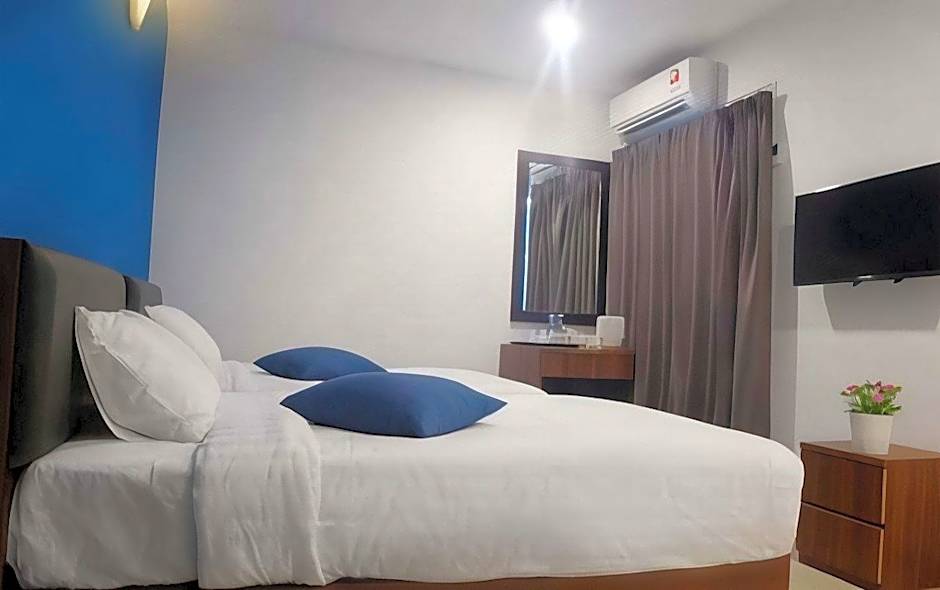 BREZZA HOTEL SITIAWAN