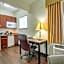 Mainstay Suites Texas Medical Center/Reliant Park