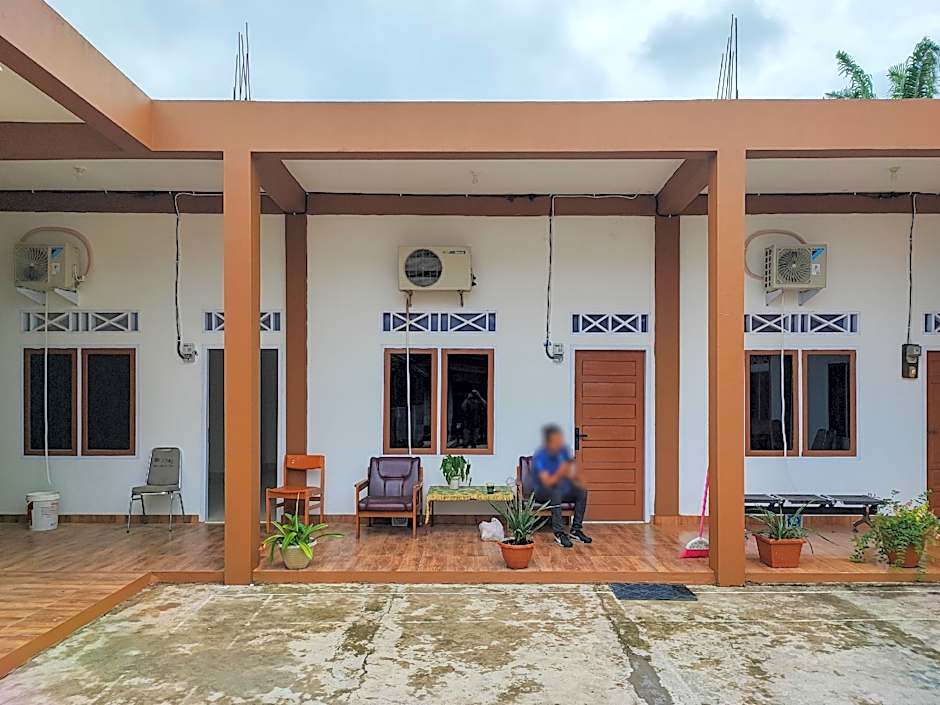 Adela Homestay Syariah Near Universitas Muhammadiyah Jambi Mitra RedDoorz