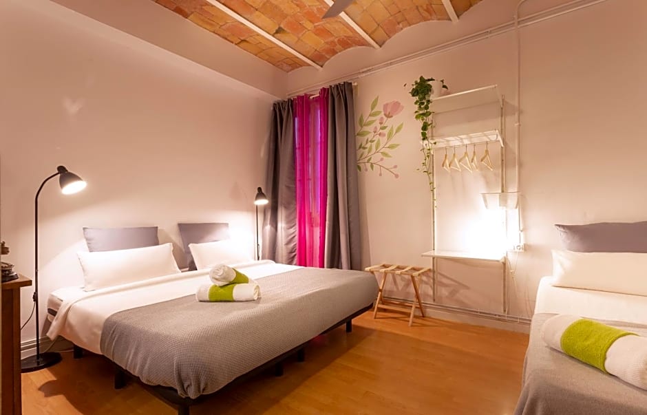 Primavera Hostel