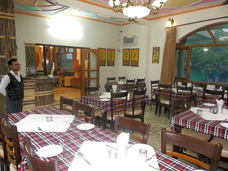 Hotel Taj Plaza