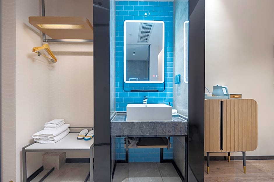 Echarm Hotel Nanchang West Station North Square Provincial Maternity and Child Hospital