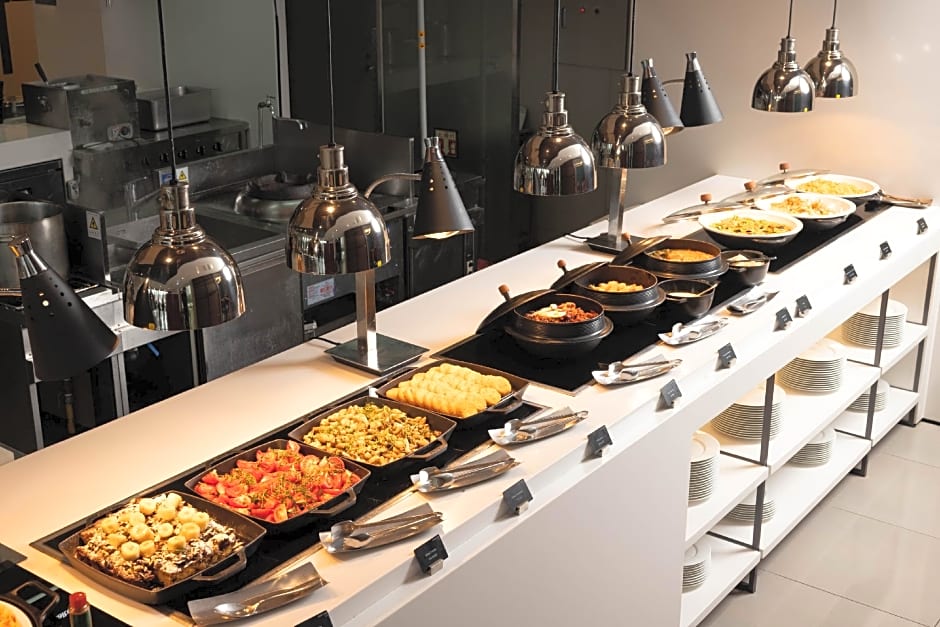 Courtyard by Marriott Suwon