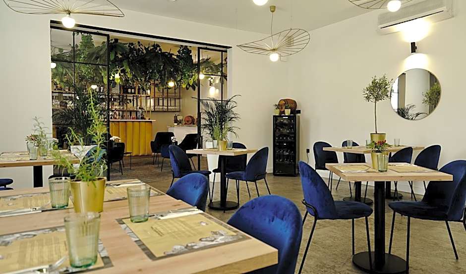 Hotel Made in Napoli by Siervo Międzybórz