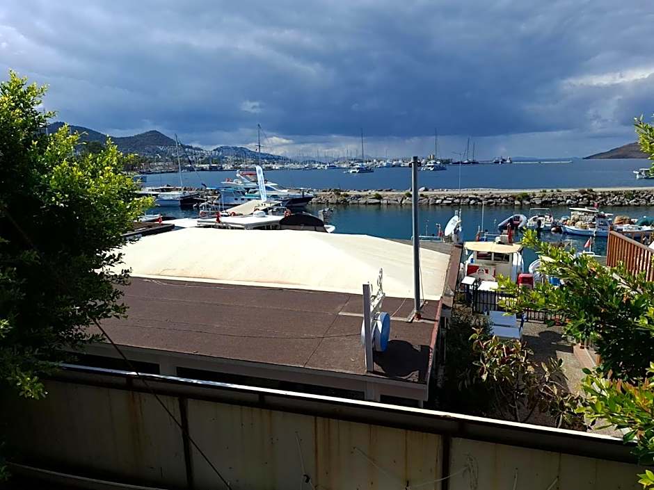 Tangiers Hotel Ex Marina Bay