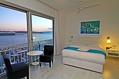 Deluxe Double Room with Sea View