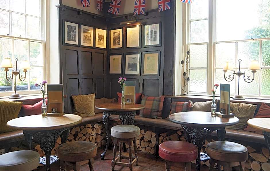 Chequers Inn by Greene King Inns