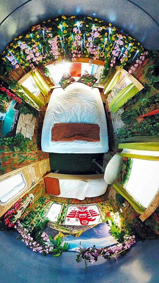 HafenTraum IndoorCampingHostel