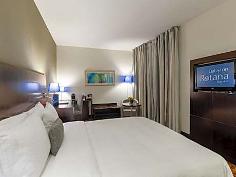 One Bedroom Suite River View