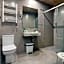 Hostal House