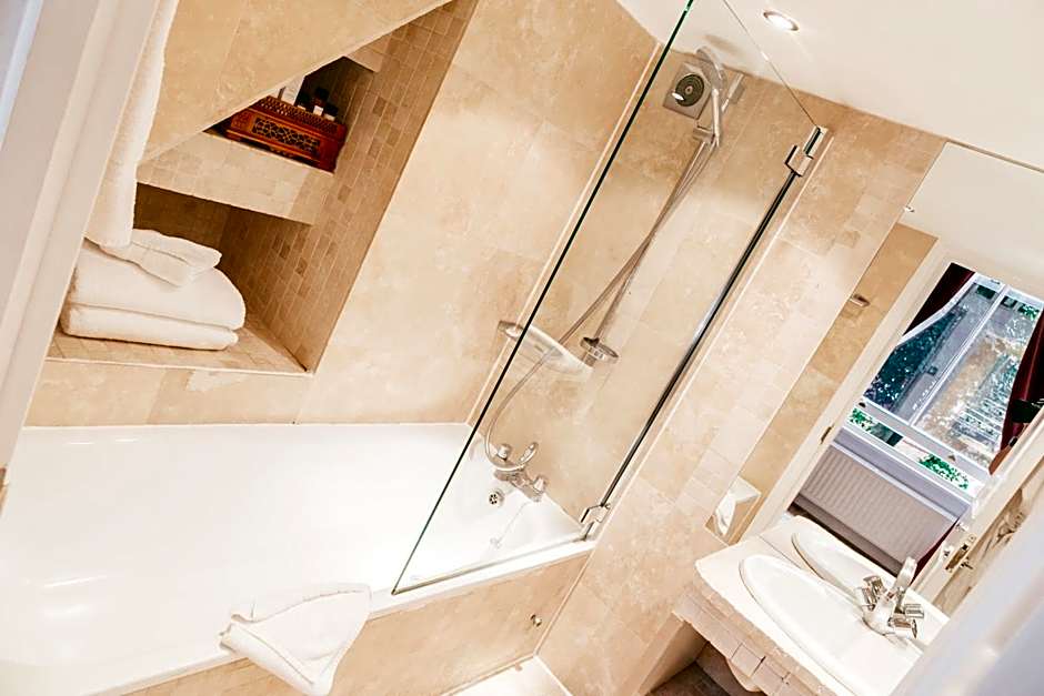 Twenty Nevern Square Hotel