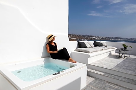 Executive Suite with Sea View