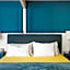 Monkey Tree Hotel by AvantStay Stylish Hotel in Palm Springs w Pool