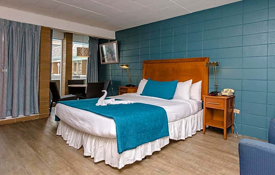 Charlroy Motel