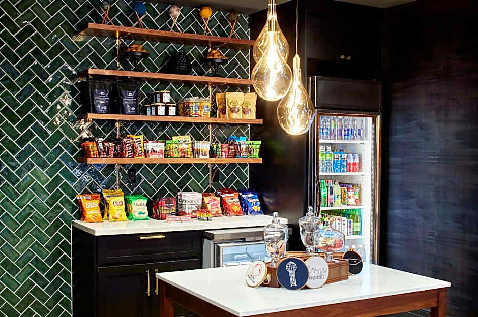 Cumberland House Knoxville, Tapestry Collection by Hilton