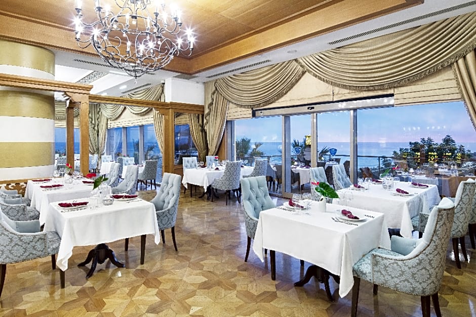 Merit Royal Premium Hotel Casino & SPA