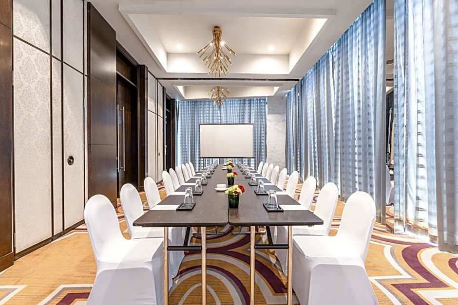 Pullman Colombo City Centre