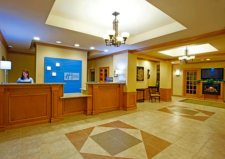 Holiday Inn Express Hotel & Suites Chesterfield - Selfridge Area By IHG