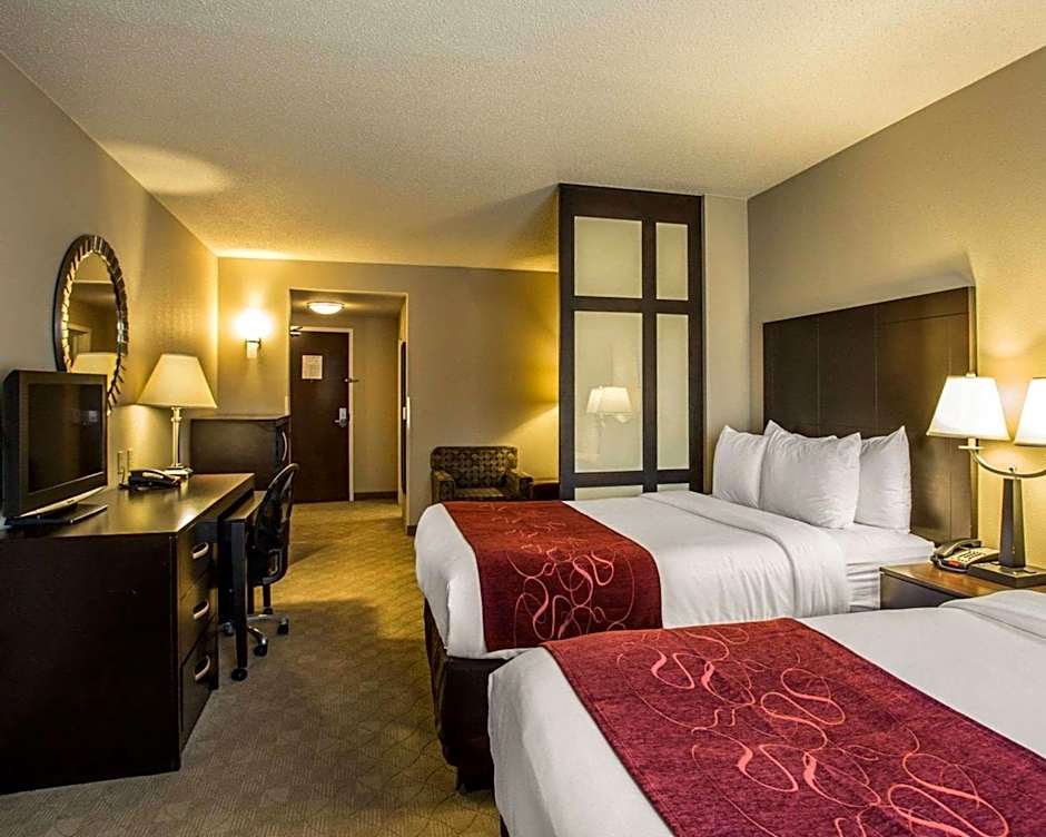 Comfort Suites Huntersville near Lake Norman