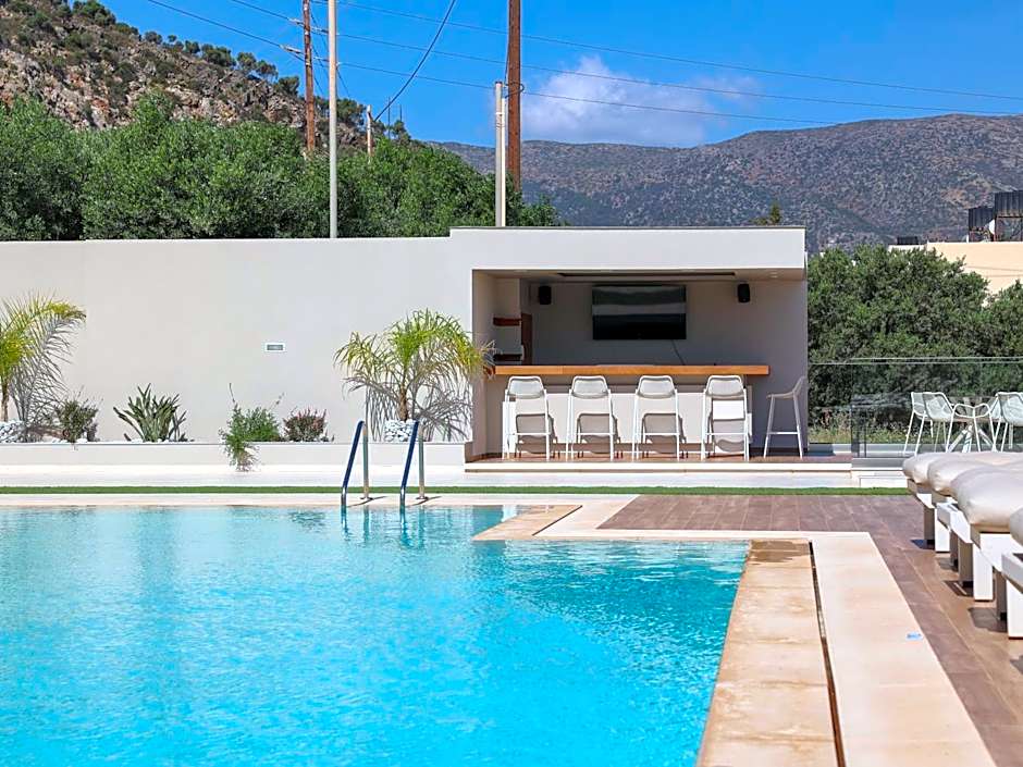Filia Luxury Suites