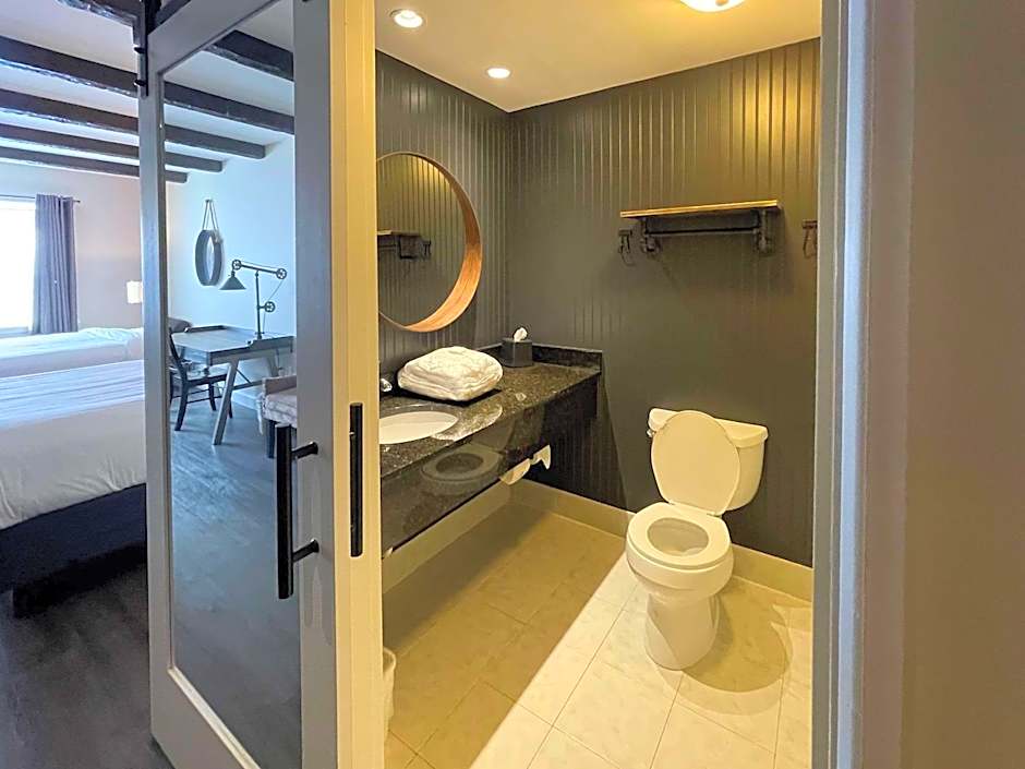 The Century House, Ascend Hotel Collection