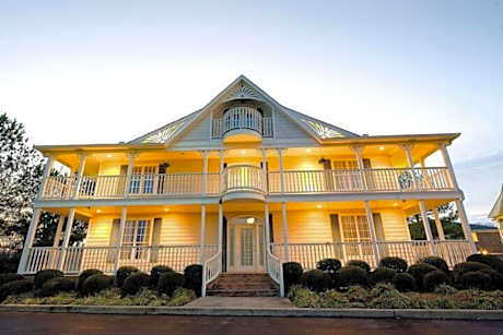 Plantation Oaks Suites & Inn Millington