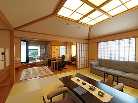 Superior Suite with Open-Air Bath and Forest View - Traditional Japanese Style Kaiseki Dinner + Japanese Style Breakfast Included