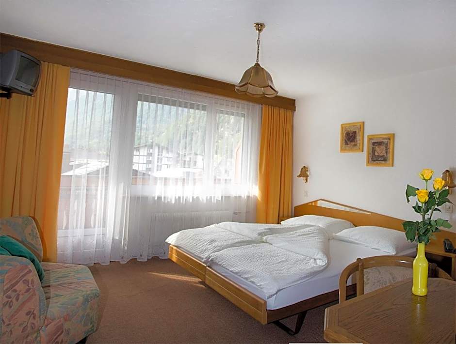 Hotel Alpha