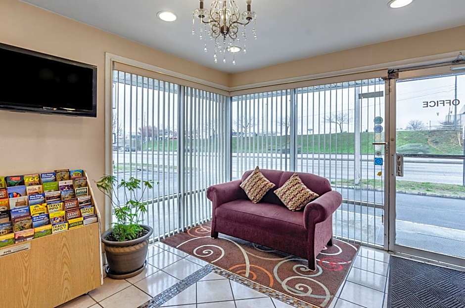 Econo Lodge Roanoke Civic Center