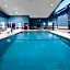 Holiday Inn Express & Suites Woodhaven by IHG
