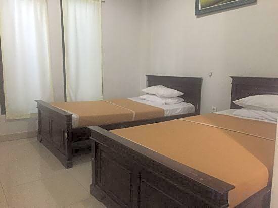 Hotel Warta Dua