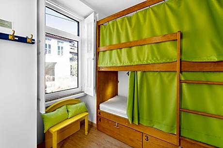 Bed in 4-Bed Dormitory Room