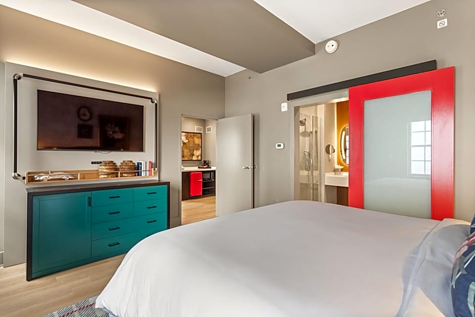 Hotel Indigo Baton Rouge Downtown by IHG