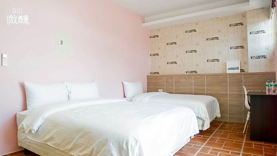 Tipsy Hotel