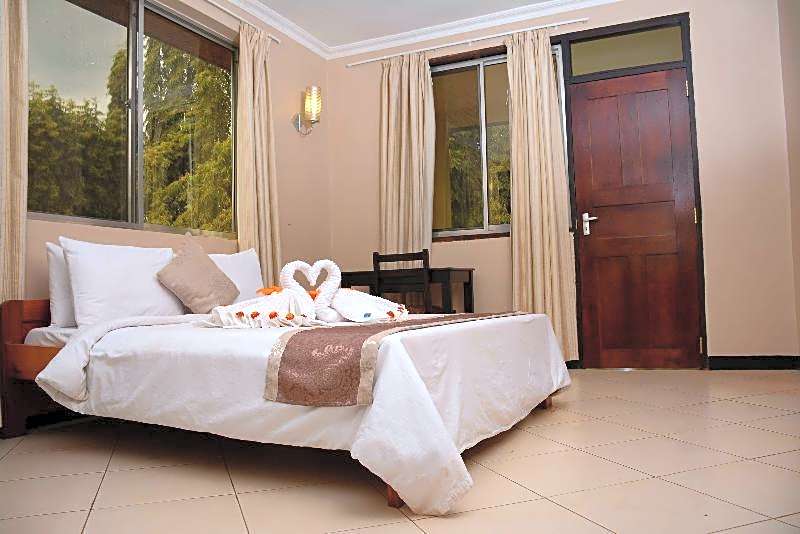 Keys Hotel Mbokomu