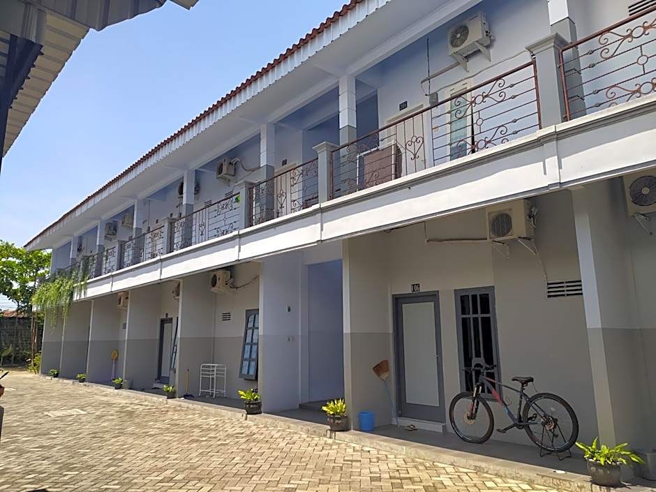 Omah Kost Family Syariah