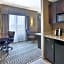 Holiday Inn Express & Suites Geneva Finger Lakes