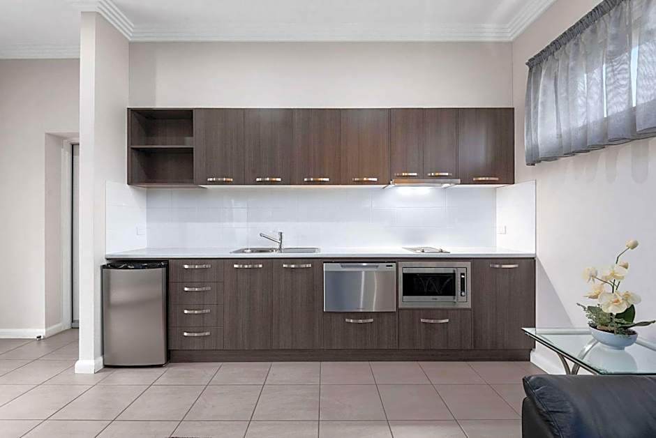 Comfort Inn Deakin Palms