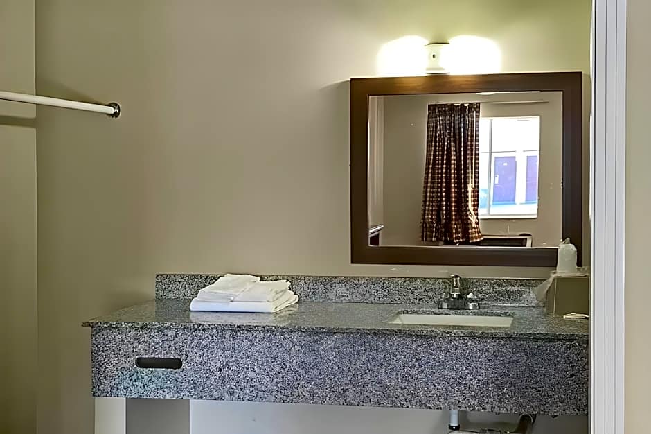 Rodeway Inn Dickson
