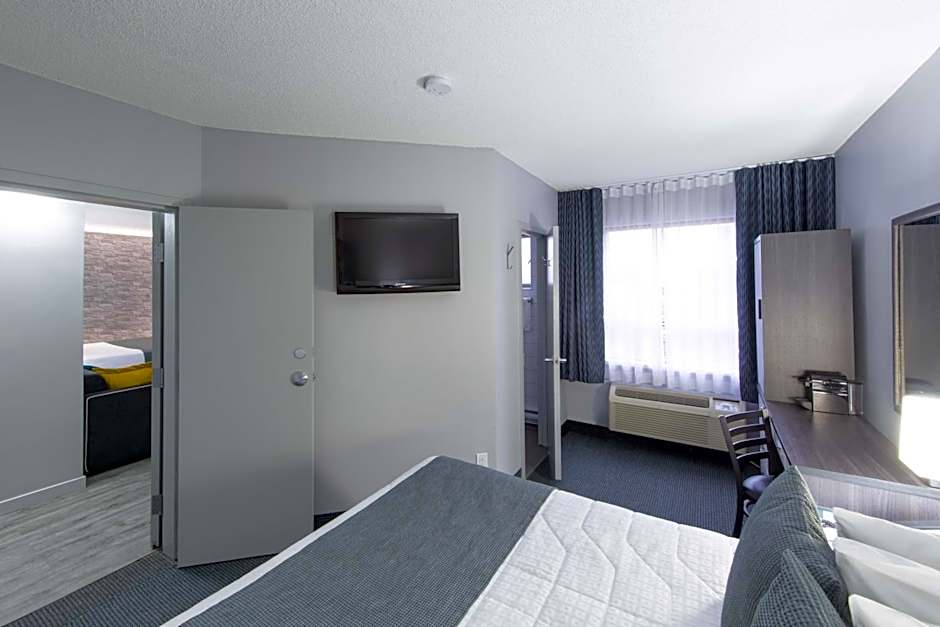 Travelodge by Wyndham Montreal Centre