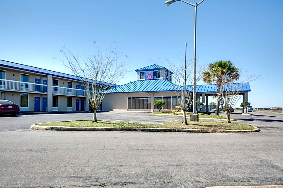 Motel 6-Jennings, LA