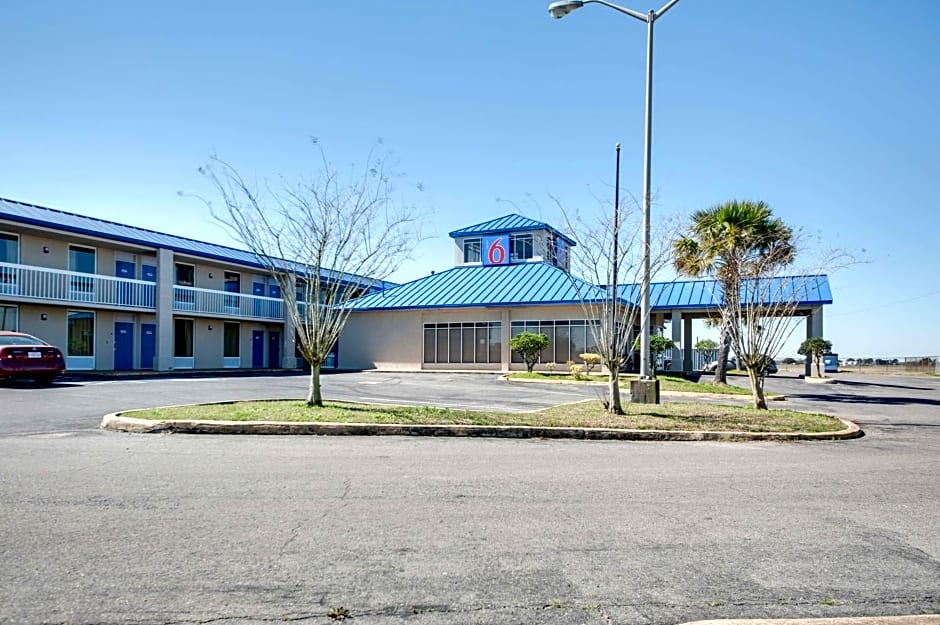 Motel 6-Jennings, LA