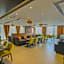 Carnelian Muscat - Airport Hotel