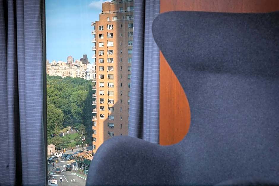 6 Columbus Central Park Hotel